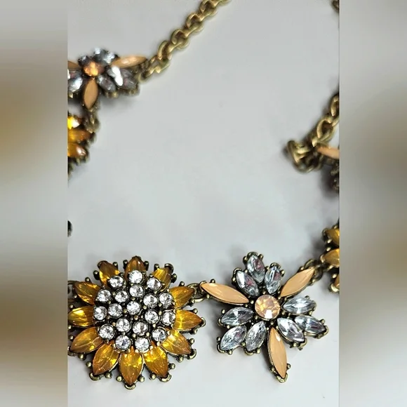 πNew Boho Chic Vintage Glam Floral Crystal Necklaceπ - Picture 6 of 8